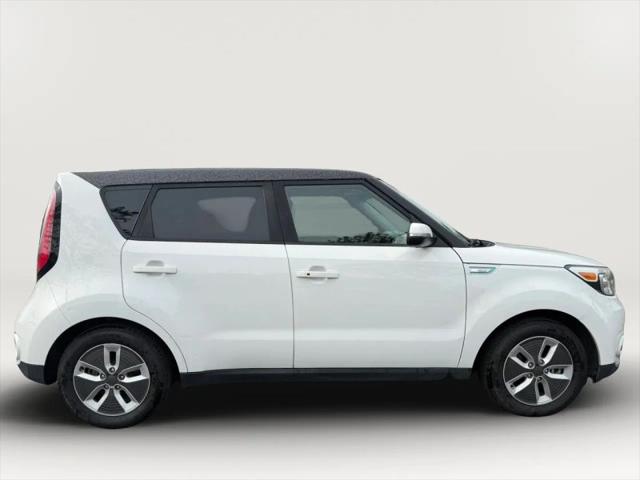 2017 Kia Soul EV +