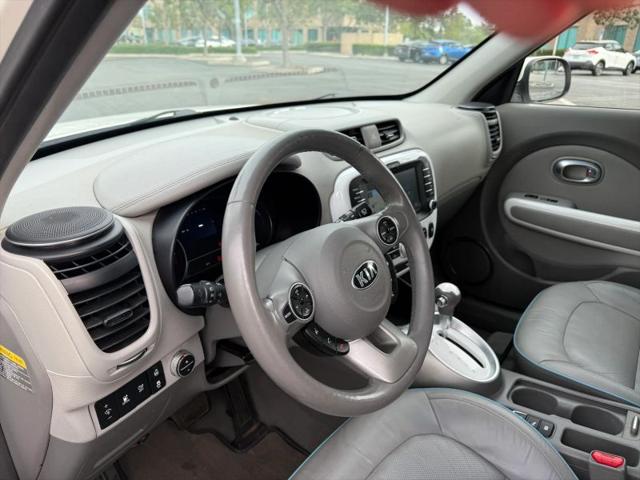 2017 Kia Soul EV +
