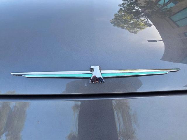 2003 Ford Thunderbird Base