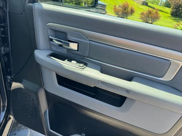 2019 Ram 1500 Classic Big Horn Crew Cab 4x4 5'7" Box