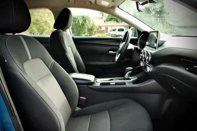 2024 Nissan Sentra SV Xtronic CVT