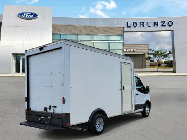 2023 Ford Transit Cutaway T-350