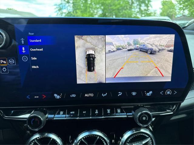 2024 Chevrolet V Blazer eAWD 2LT