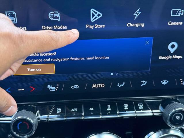 2024 Chevrolet V Blazer eAWD 2LT