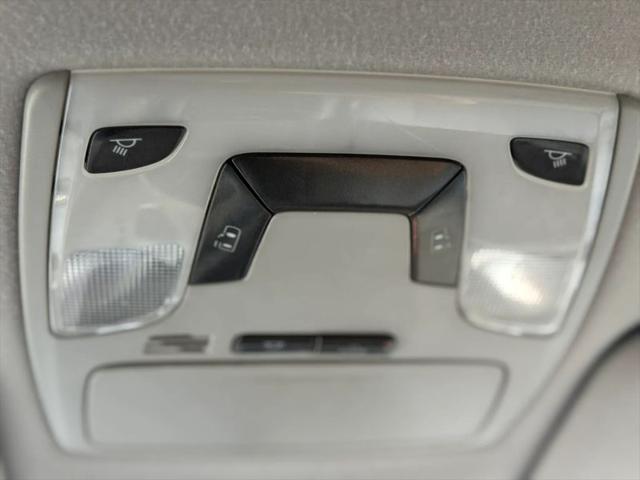 2012 Toyota Sienna LE V6 8 Passenger