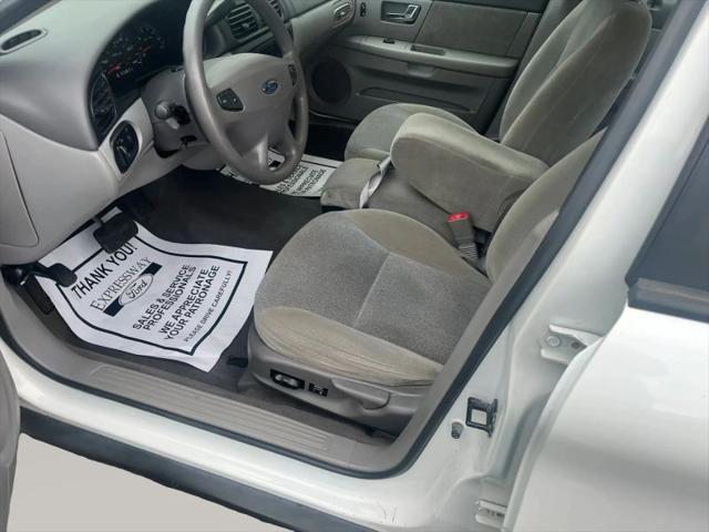 2002 Ford Taurus SES