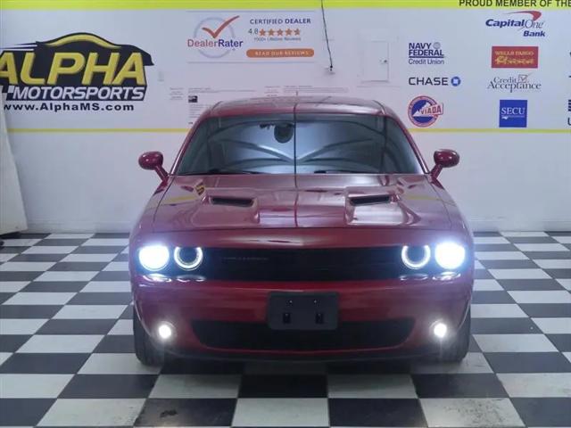 2016 Dodge Challenger SXT
