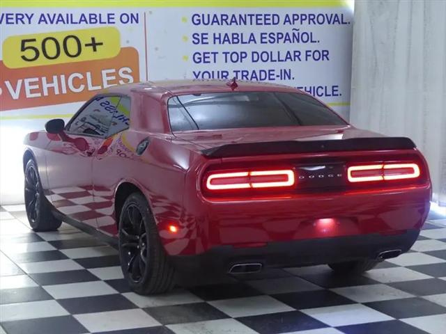 2016 Dodge Challenger SXT