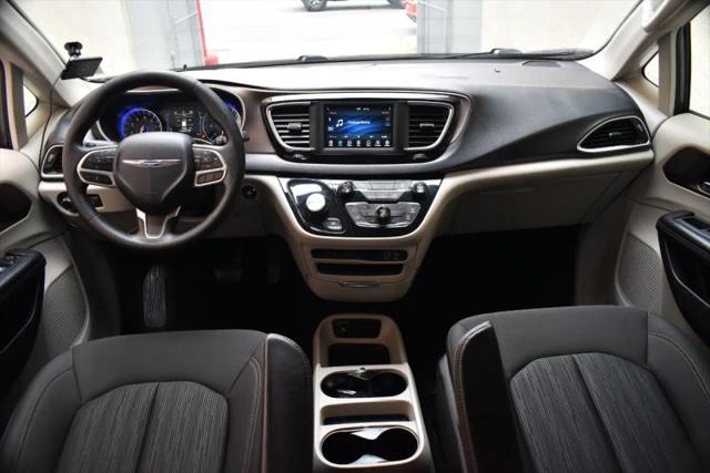 2019 Chrysler Pacifica L