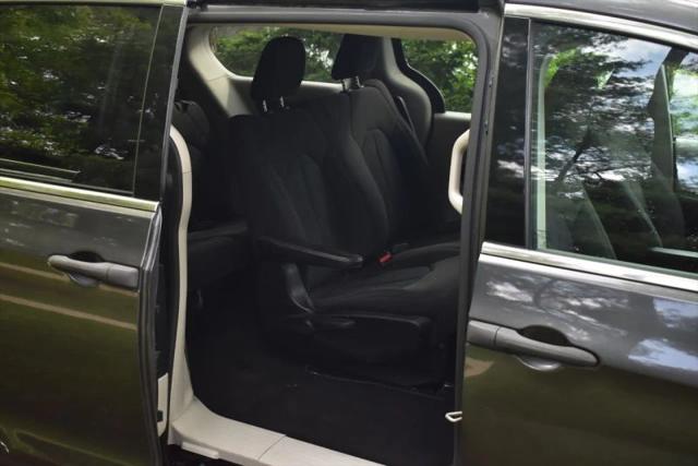 2019 Chrysler Pacifica L