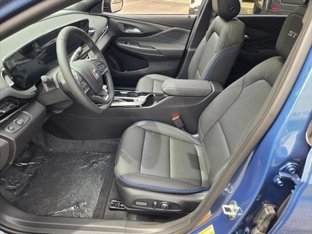 2026 Buick NV Sport Touring FWD