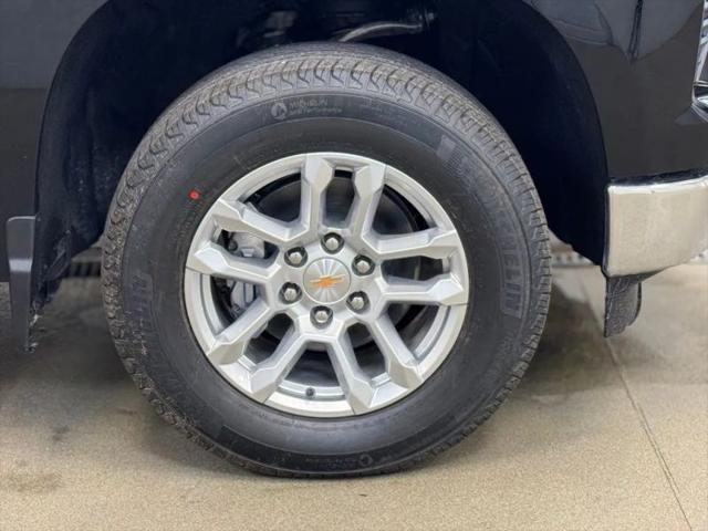 2026 Chevrolet Silverado 1500 4WD Crew Cab Short Bed LT with 2FL