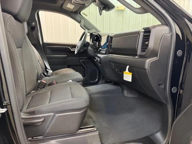 2026 Chevrolet Silverado 1500 4WD Crew Cab Short Bed LT with 2FL