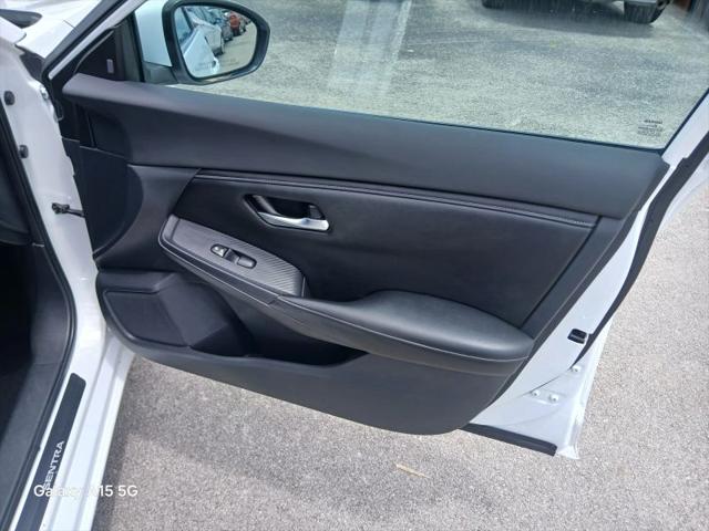 2021 Nissan Sentra SV Xtronic CVT