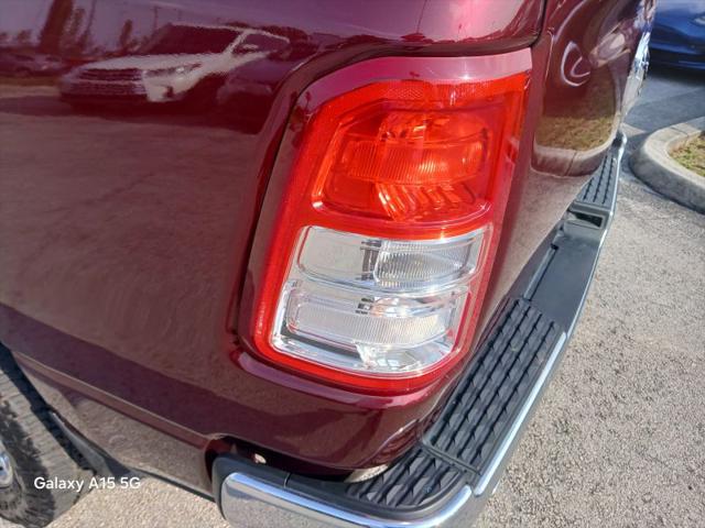 2019 Ram 1500 Big Horn/Lone Star Crew Cab 4x4 57 Box