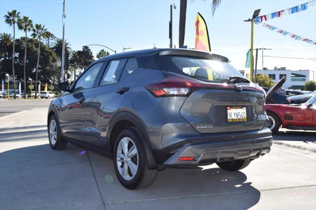 2024 Nissan Kicks S Xtronic CVT