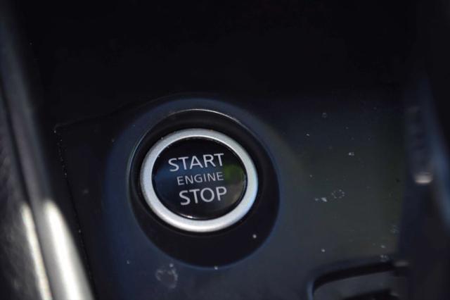 2024 Nissan Kicks S Xtronic CVT