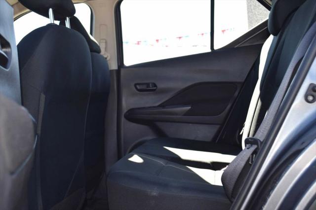 2024 Nissan Kicks S Xtronic CVT