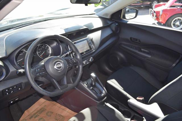 2024 Nissan Kicks S Xtronic CVT