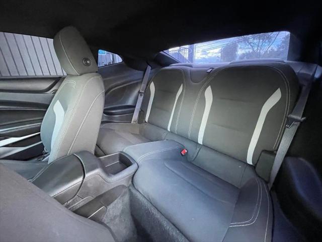 2016 Chevrolet Camaro 1LT
