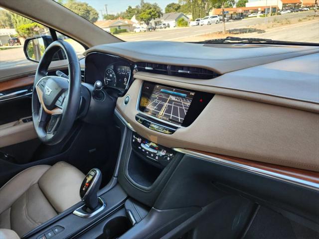 2017 Cadillac XT5 Platinum