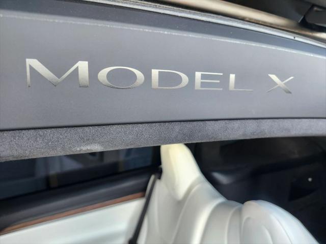 2022 Tesla Model X Dual Motor All-Wheel Drive