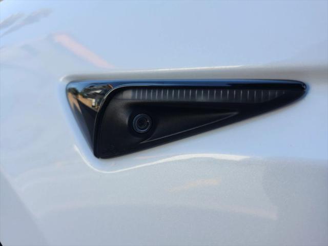 2022 Tesla Model X Dual Motor All-Wheel Drive