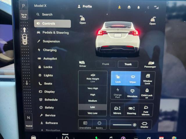 2022 Tesla Model X Dual Motor All-Wheel Drive