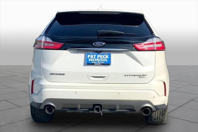 2020 Ford Edge Titanium