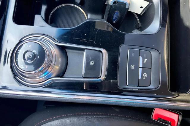 2020 Ford Edge Titanium