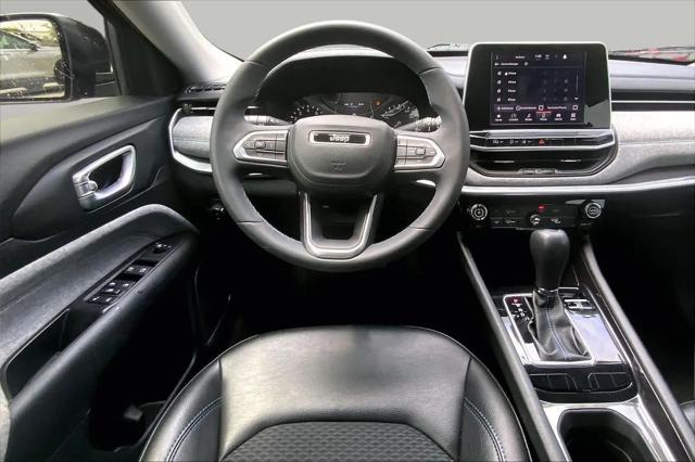 2022 Jeep Compass Latitude FWD