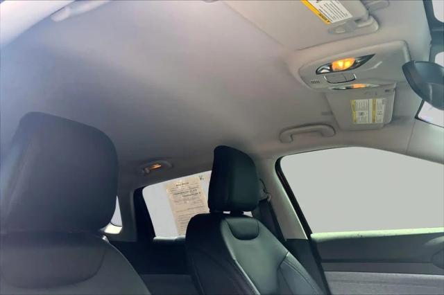 2022 Jeep Compass Latitude FWD