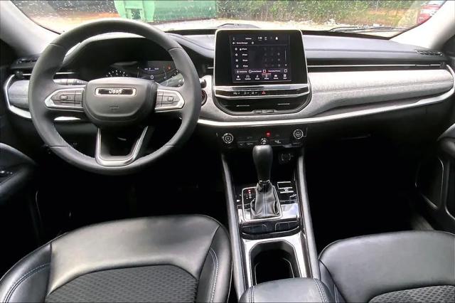 2022 Jeep Compass Latitude FWD