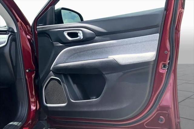 2022 Jeep Compass Latitude FWD