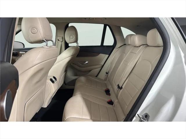 2022 Mercedes-Benz GLC SUV