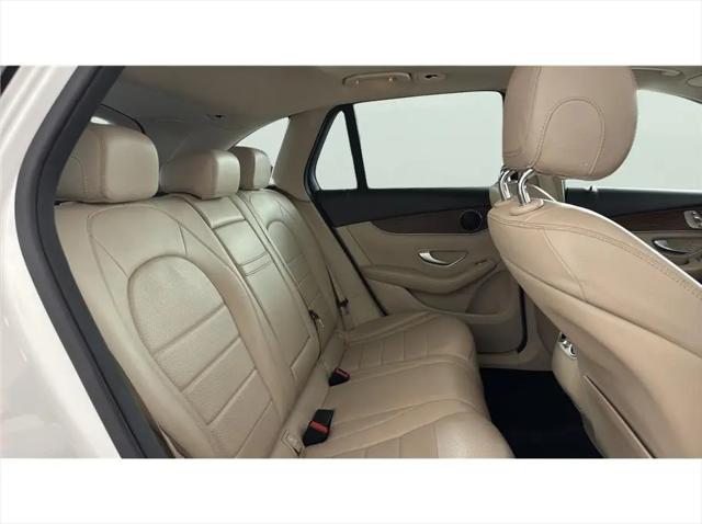 2022 Mercedes-Benz GLC SUV