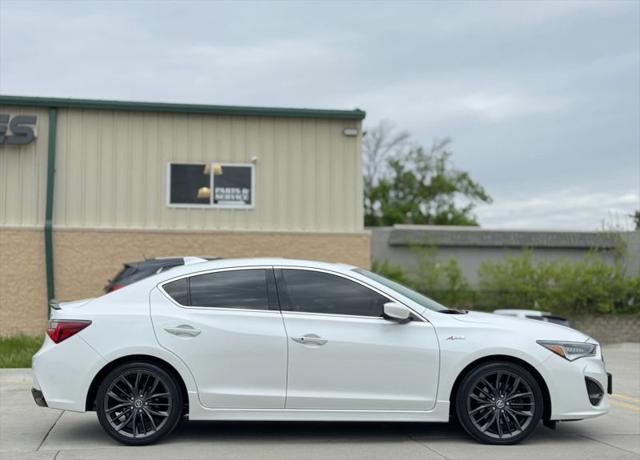 2022 Acura ILX Premium & A-SPEC Packages