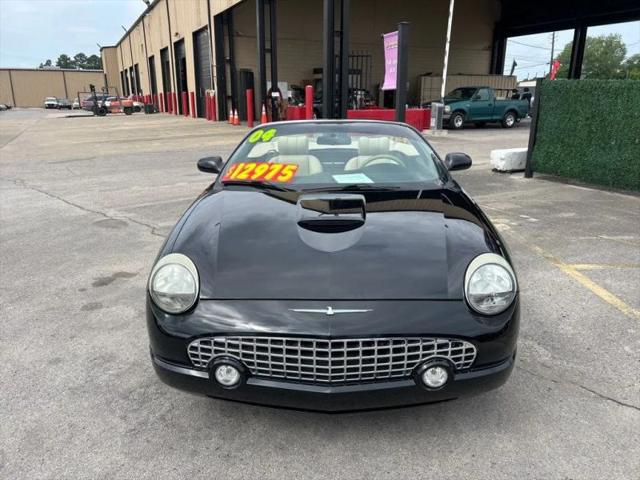 2004 Ford Thunderbird Base