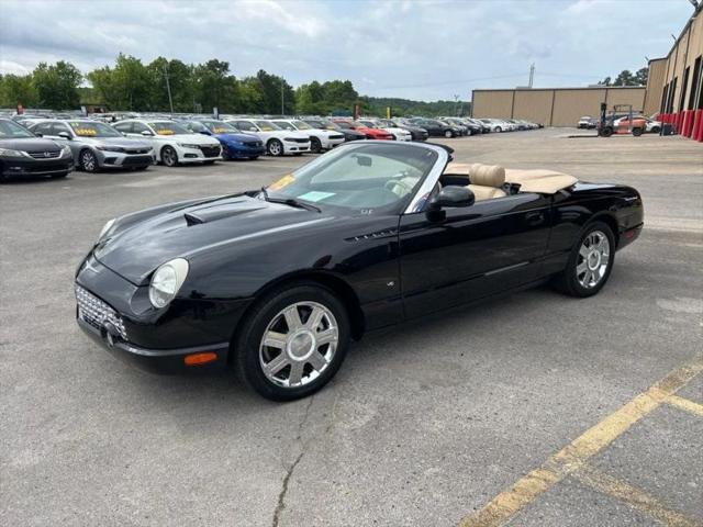 2004 Ford Thunderbird Base