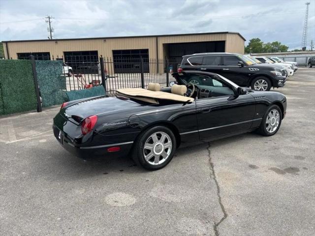 2004 Ford Thunderbird Base