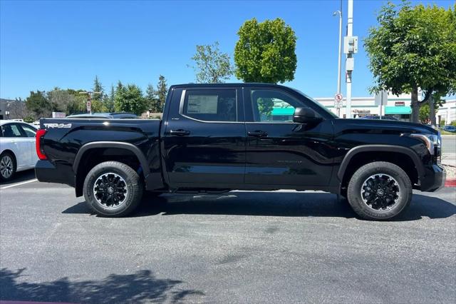 2026 Toyota Tundra SR5 CrewMax 5.5' Bed