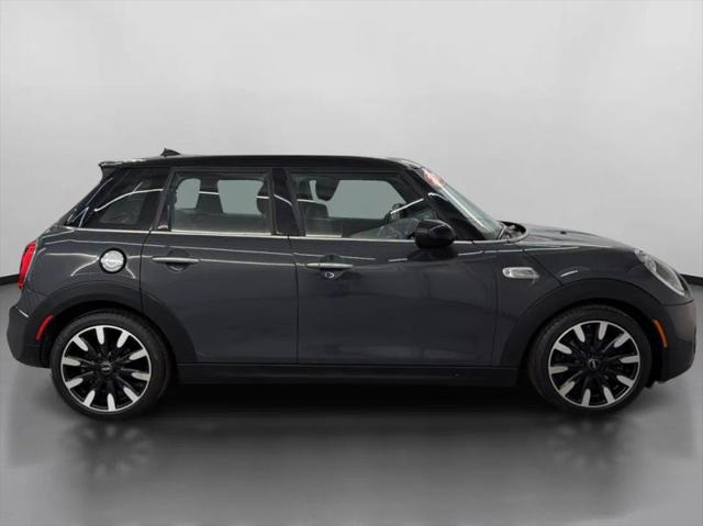 2017 MINI Hardtop Cooper S