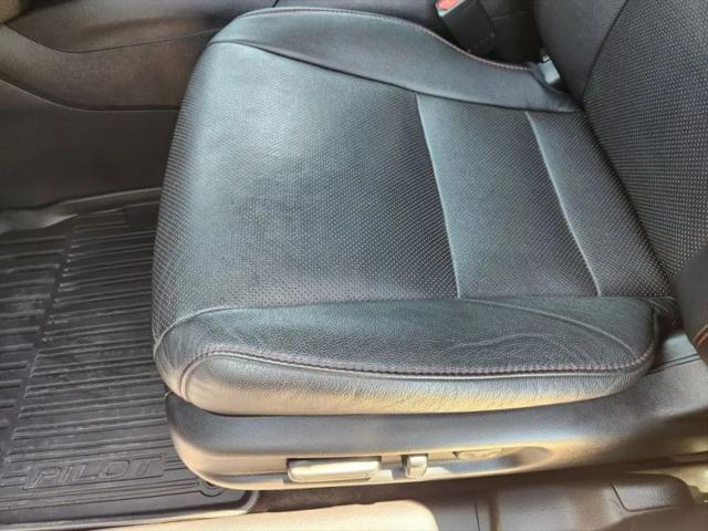 2022 Honda Pilot AWD Black Edition