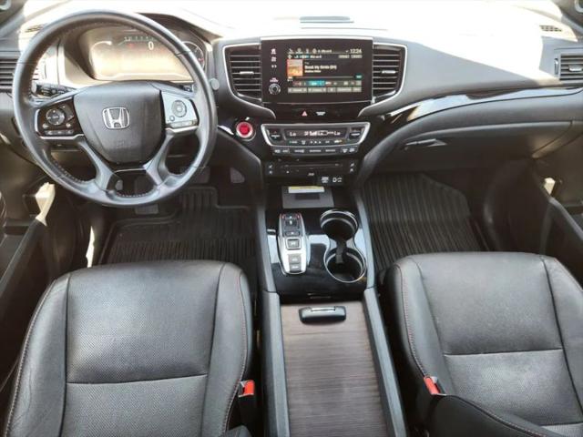 2022 Honda Pilot AWD Black Edition