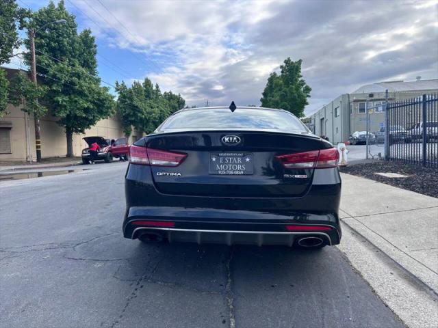 2017 Kia Optima SX Turbo