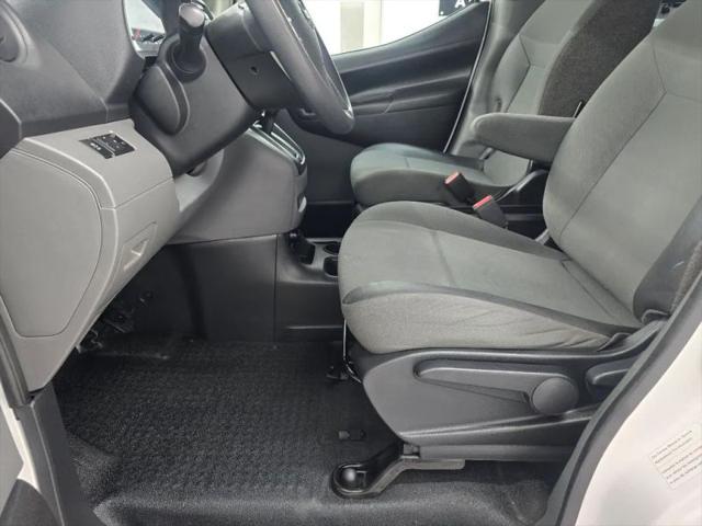2018 Nissan NV200 SV