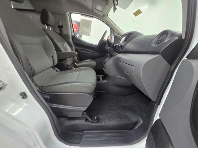 2018 Nissan NV200 SV