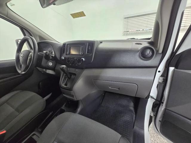 2018 Nissan NV200 SV