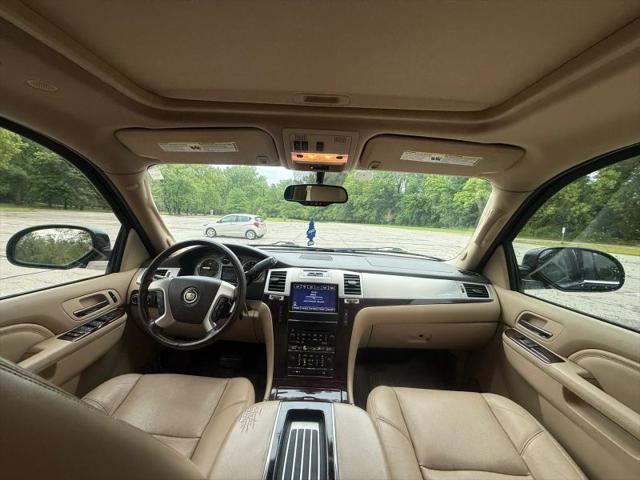 2013 Cadillac Escalade Luxury
