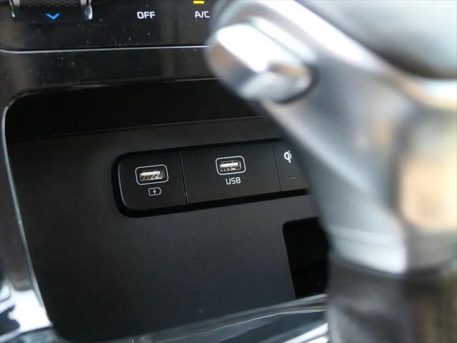 2024 Kia Carnival MPV EX